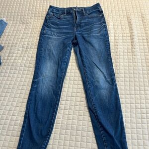 American Eagle Outfitters Curvy High Rise Jegging Blue with white Flare